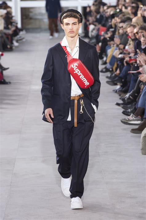 louis vuitton supreme runway